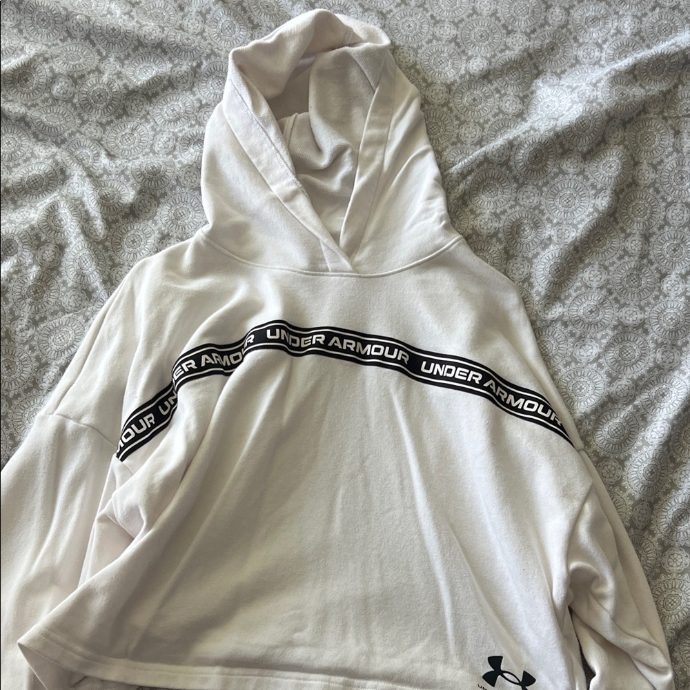 Under Armour Off-White Hoodie with Black Accents